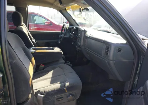 2001 Chevrolet Silverado C1500 from USA, damaged, VIN 1GCEC19T31Z185285